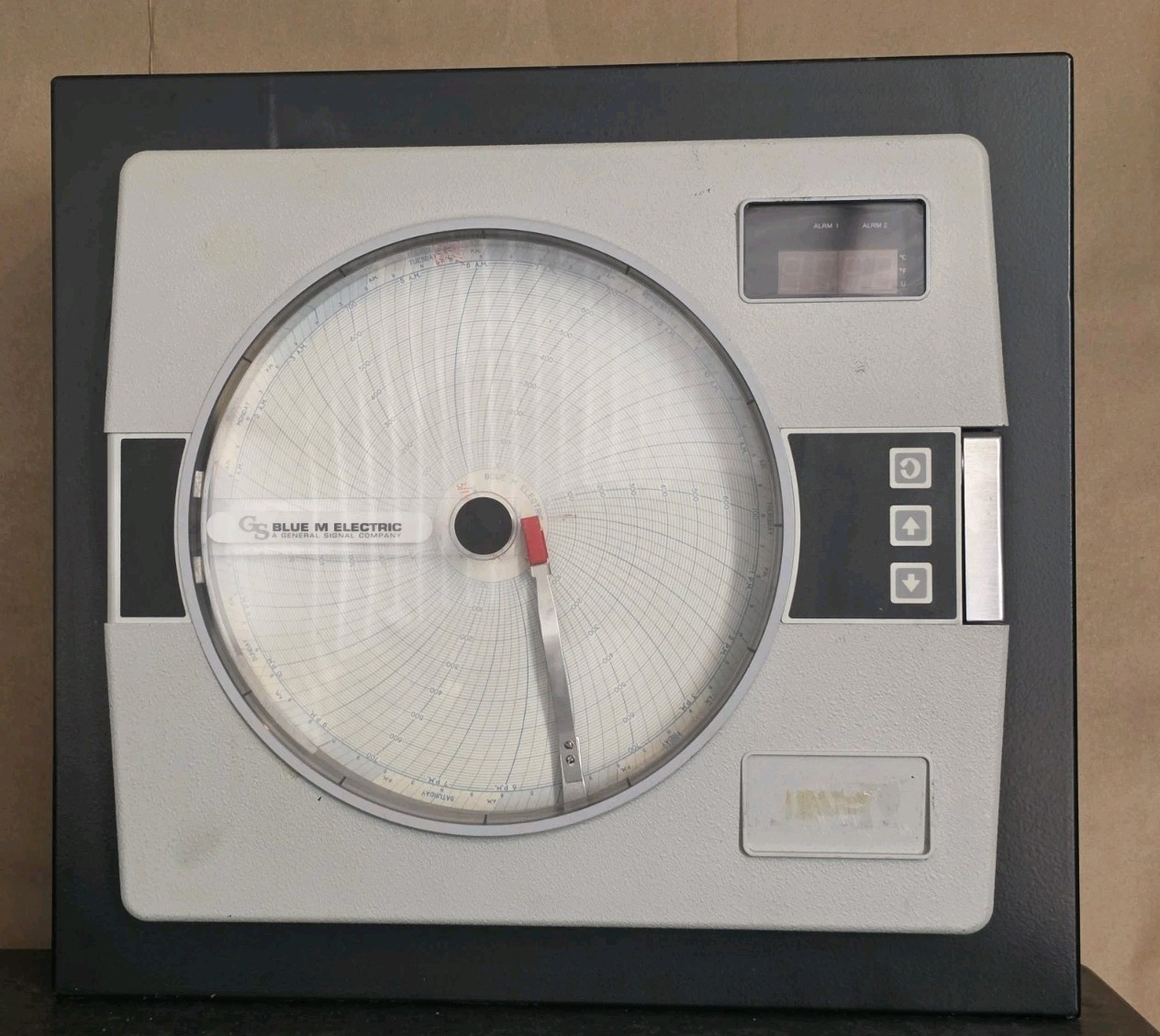 Blue M Electric BM 7000 Series Circular Chart Recorder BM710000000001