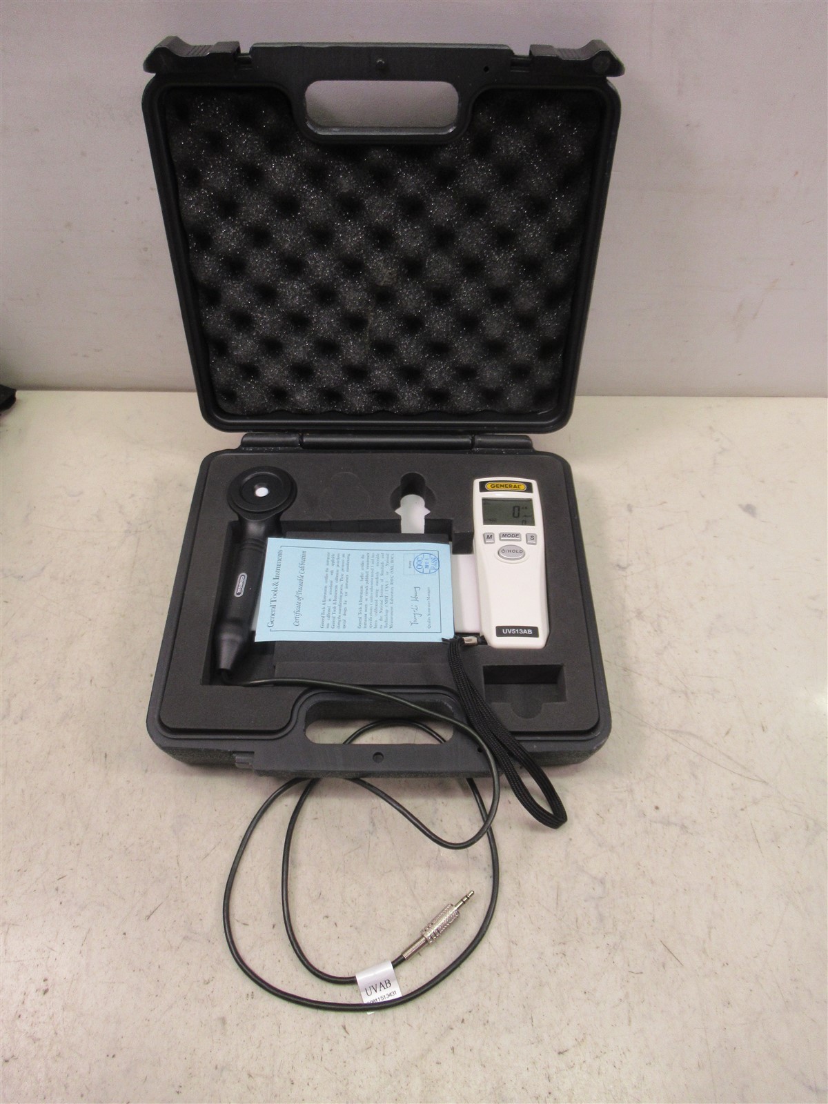 General Tools UV513AB UV AB Digital Light Meter Radiometer 280-400nm W/ Case