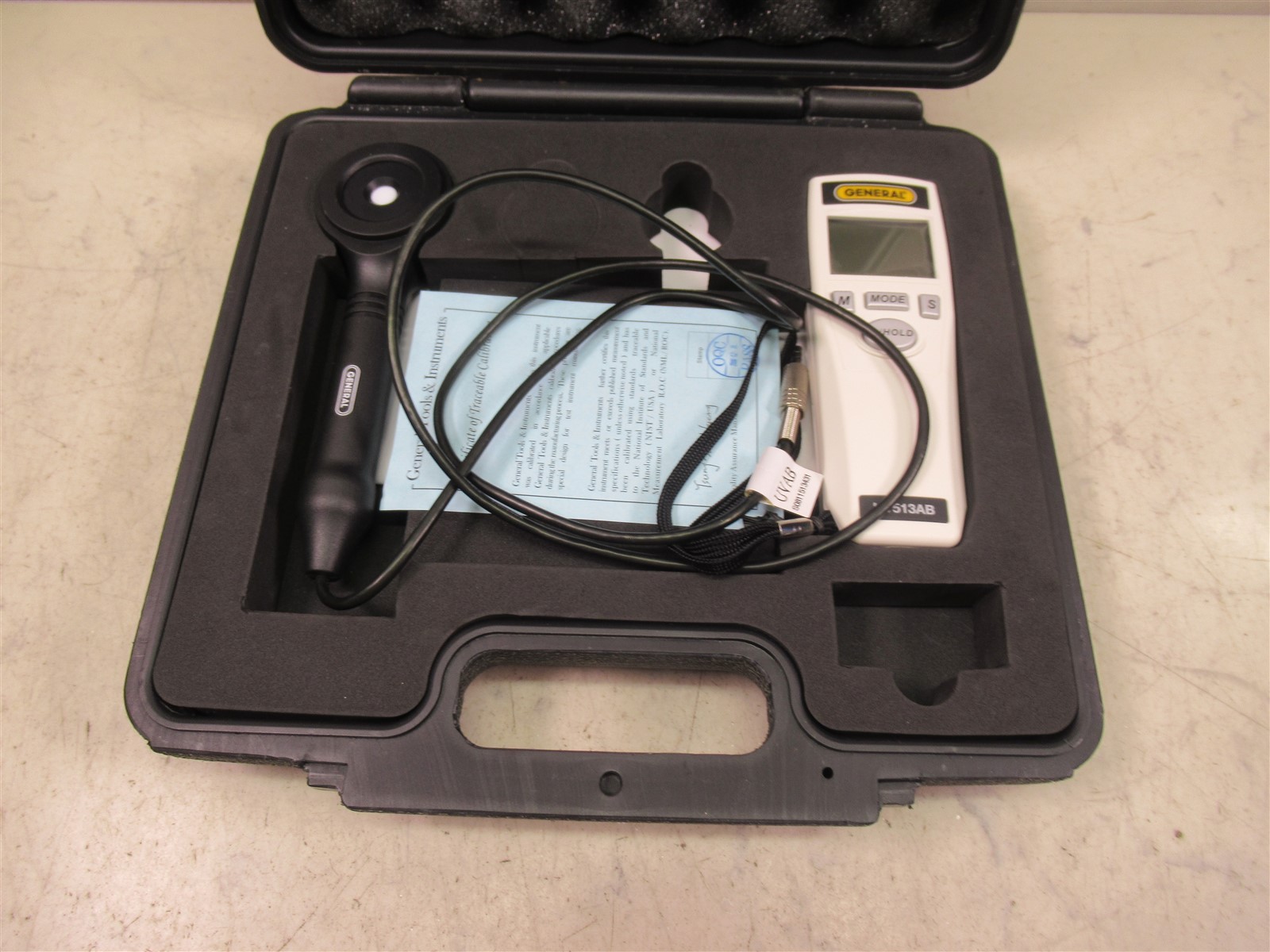 General Tools UV513AB UV AB Digital Light Meter Radiometer 280-400nm W/ Case