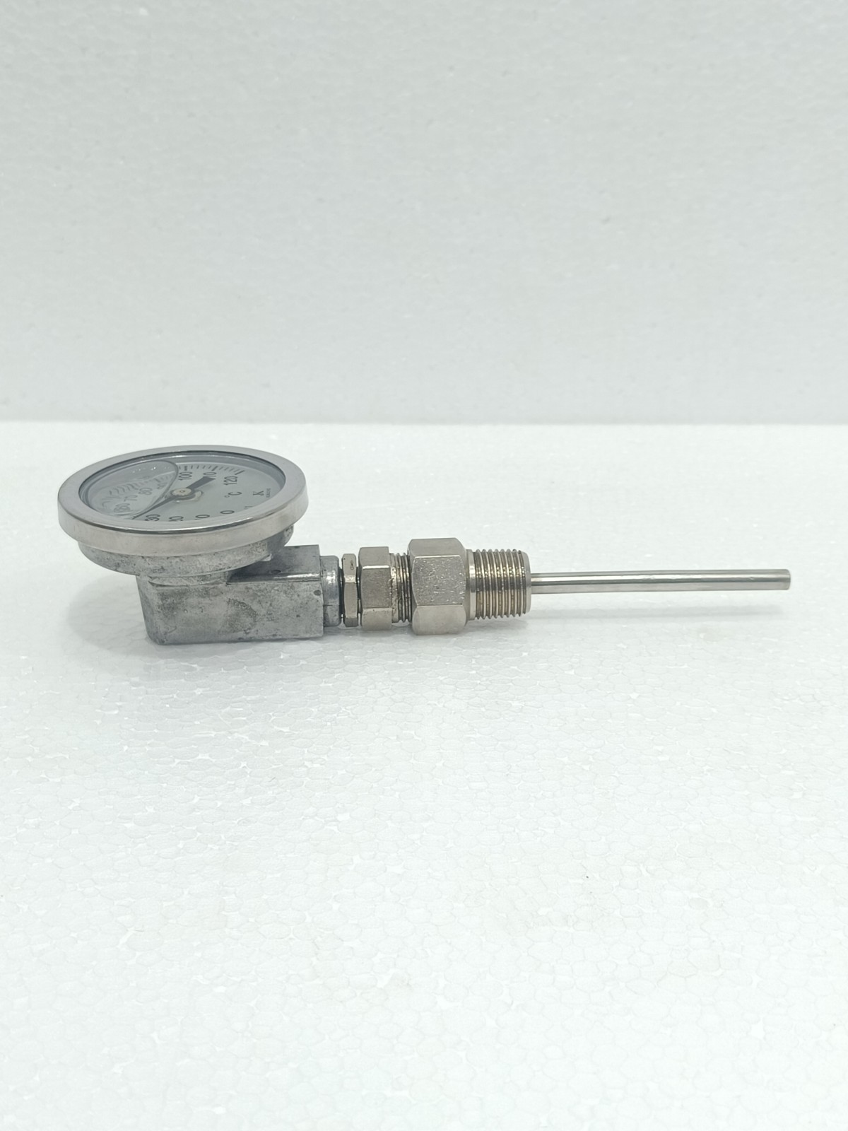 KUMJUNG INDUSTRIAL THERMOMETER 0–120°C – THERMOWELL PROBE–S/N 0602348 FAST SHIP