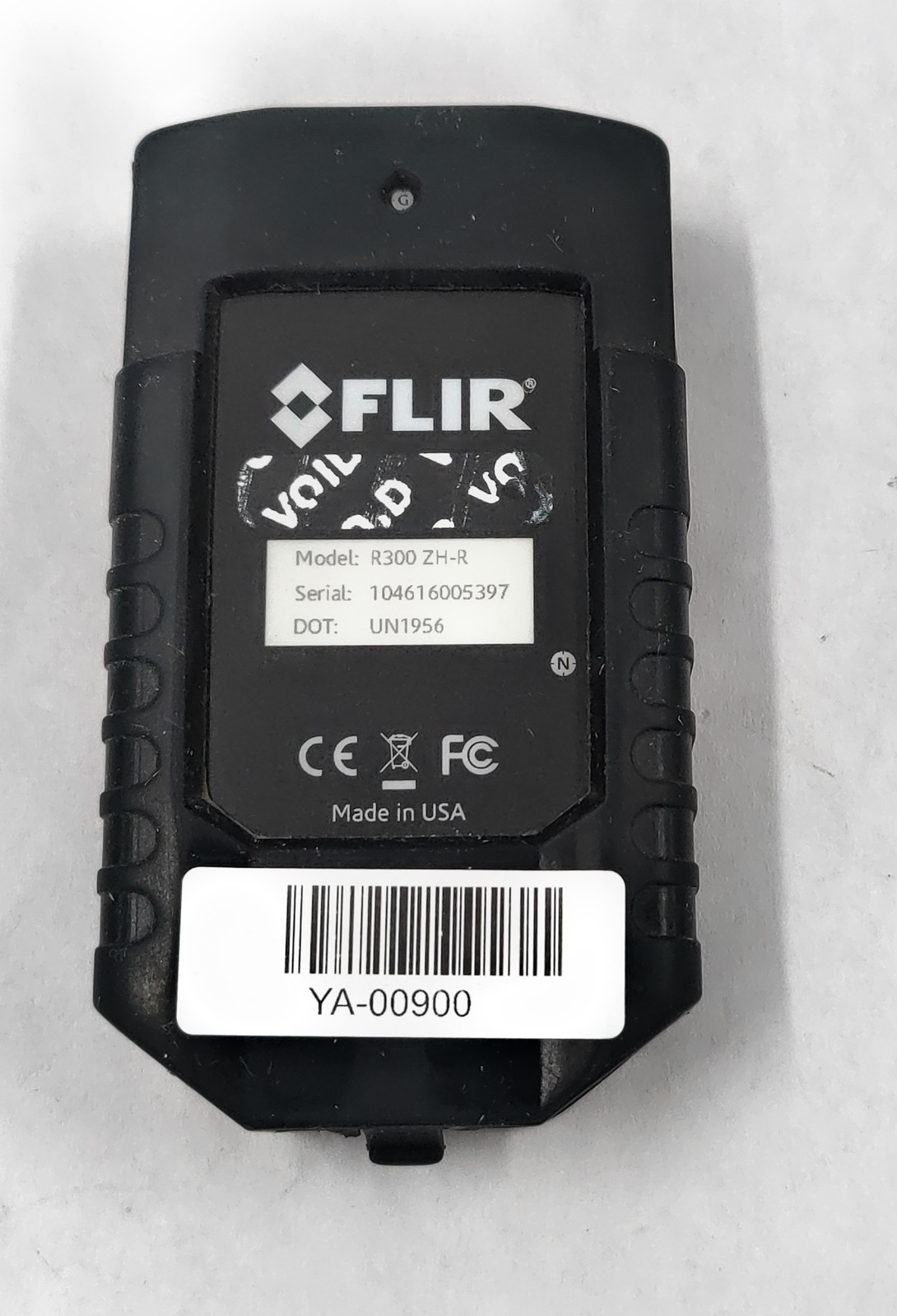 Flir identiFINDER R300 ZH-R Spectroscopic Radiation Detector, Unlocked, Grade C
