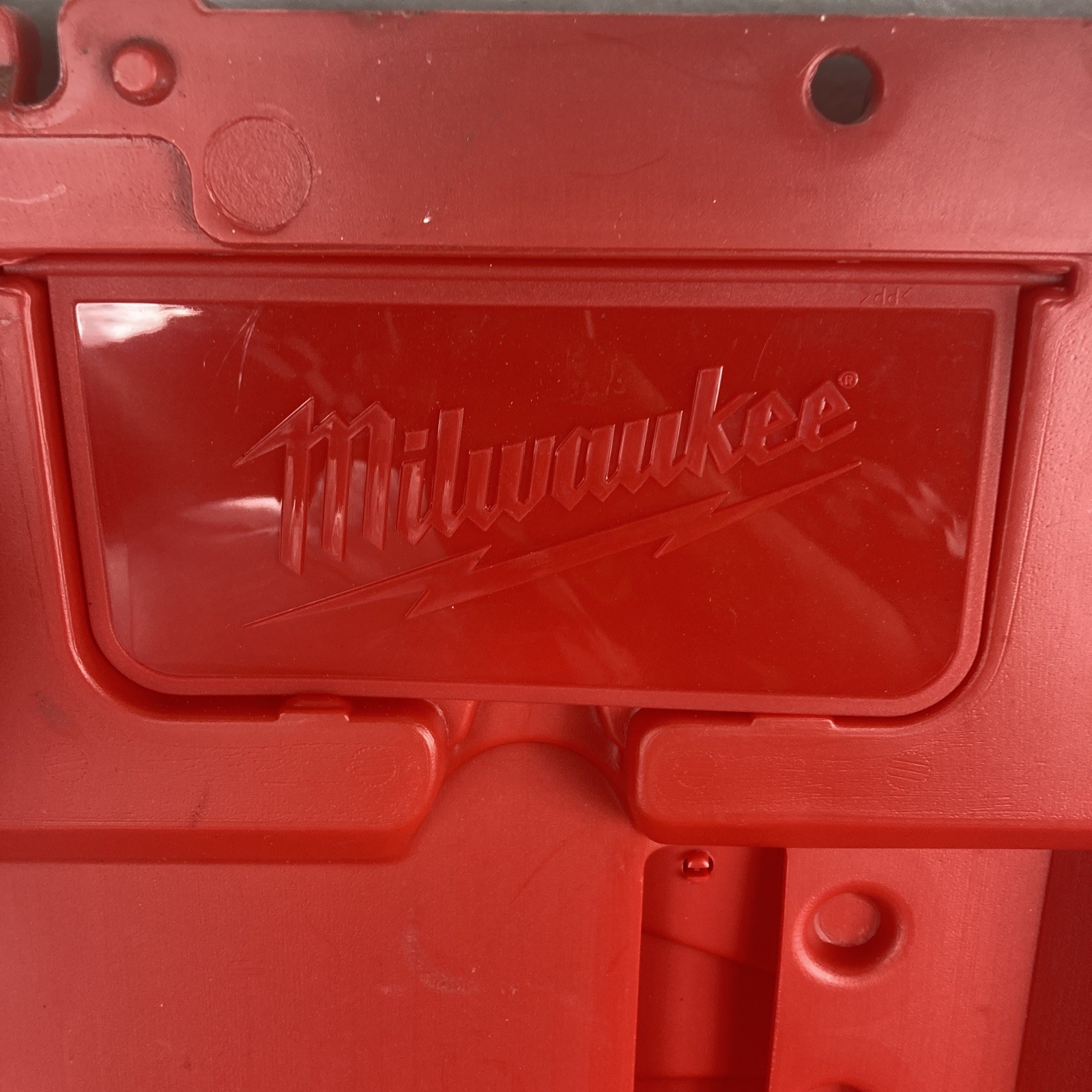 Milwaukee 2313-21 M12 12 Cordless M-Spector Digital Inspection 360 Camera Kit