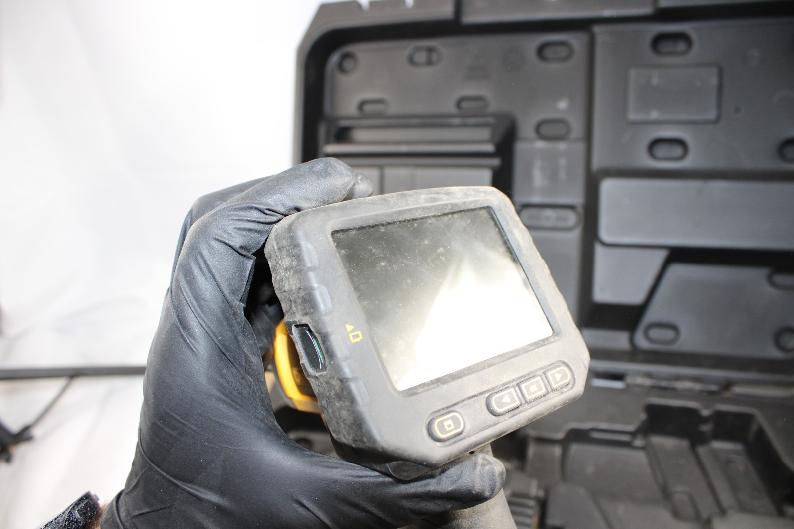 DeWalt 12v Max Cordless Inspection Camera DCT411 with case Parts Or Repair 10E