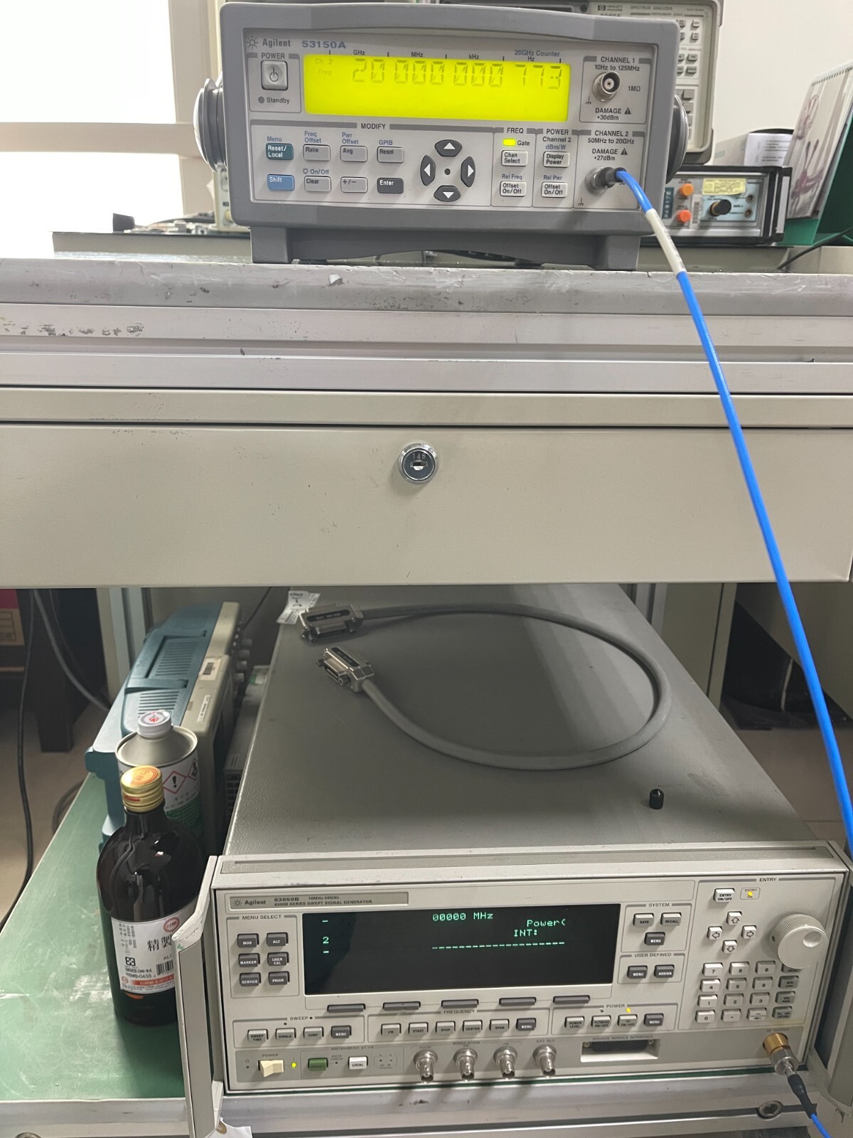 Agilent Keysight 53150A 10Hz-20GHz CW Microwave Frequency Counter _1097