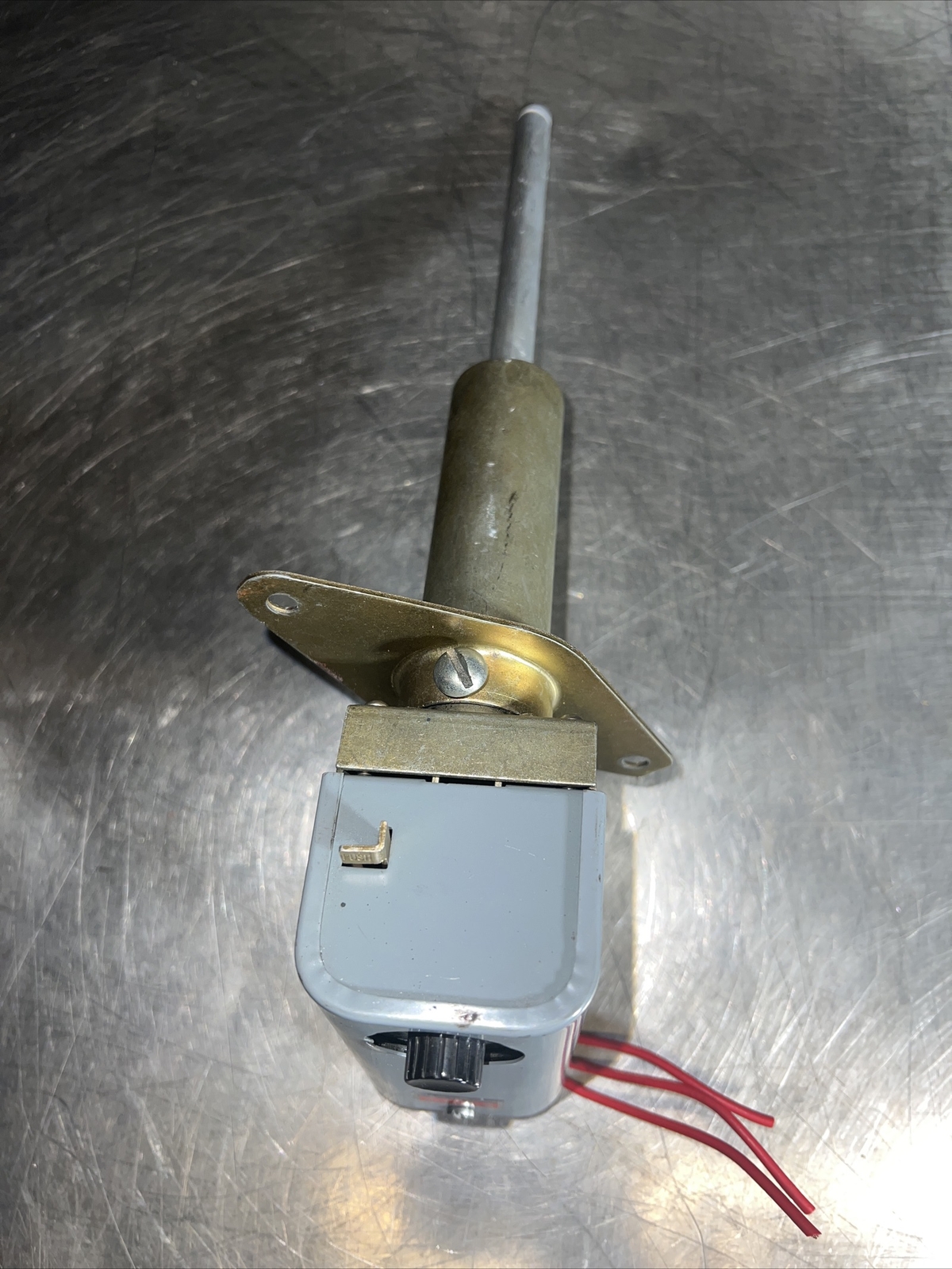 PENN A25AN-1 WARM AIR LIMIT CONTROL ADJUSTABLE TEMP MANUAL RESET