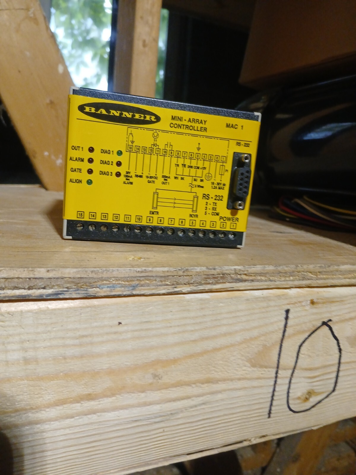 BANNER MINI-ARRAY CONTROLLER RS-232 MAC 1