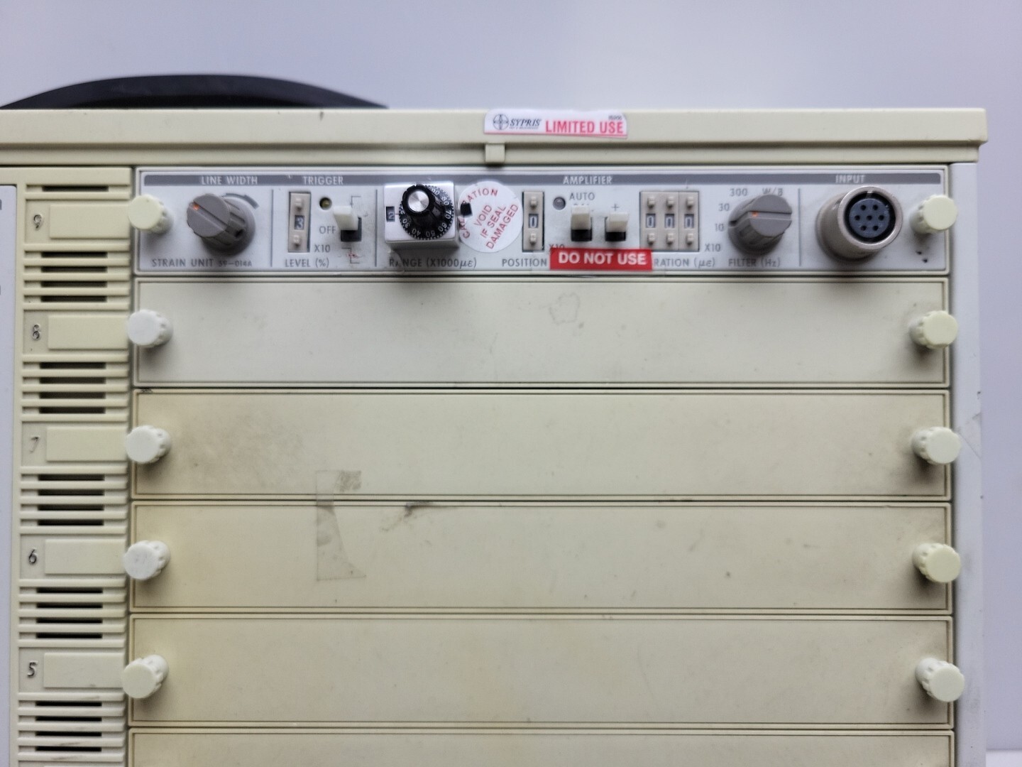 Soltec TA200-938 Portable AC Powered Thermal Array Recorder w/ Kyowa DB-120 Box