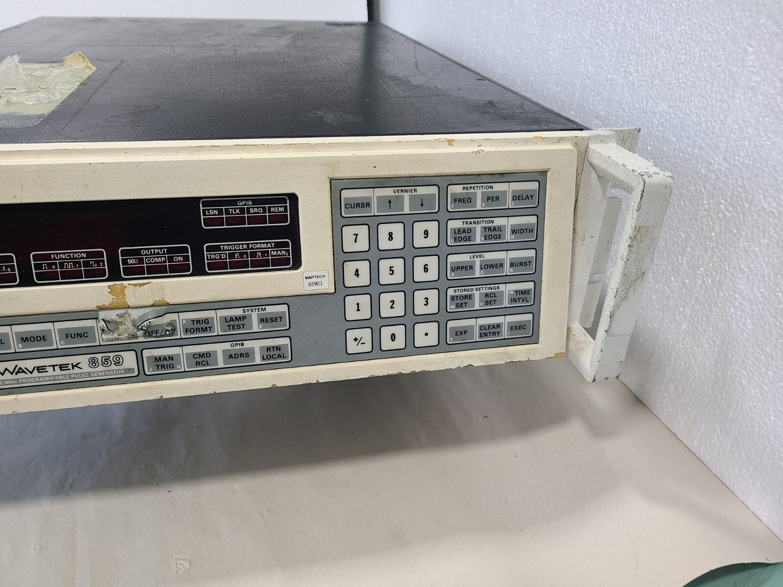 Wavetek 859 50mhz Programmable Pulse Generator, Powers Up, AS IS For Parts Or Re
