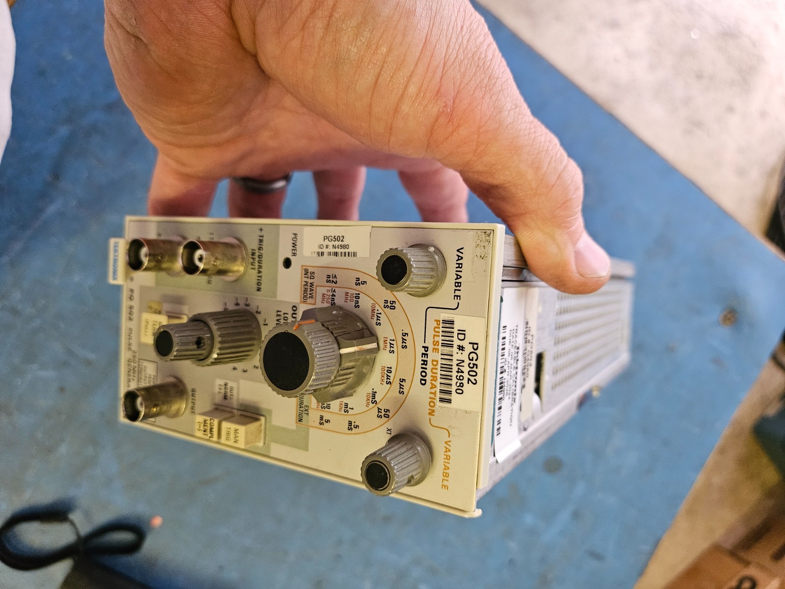 Tektronix PG-502 Pulse Generator – Has output, needs some work, sold AS-IS