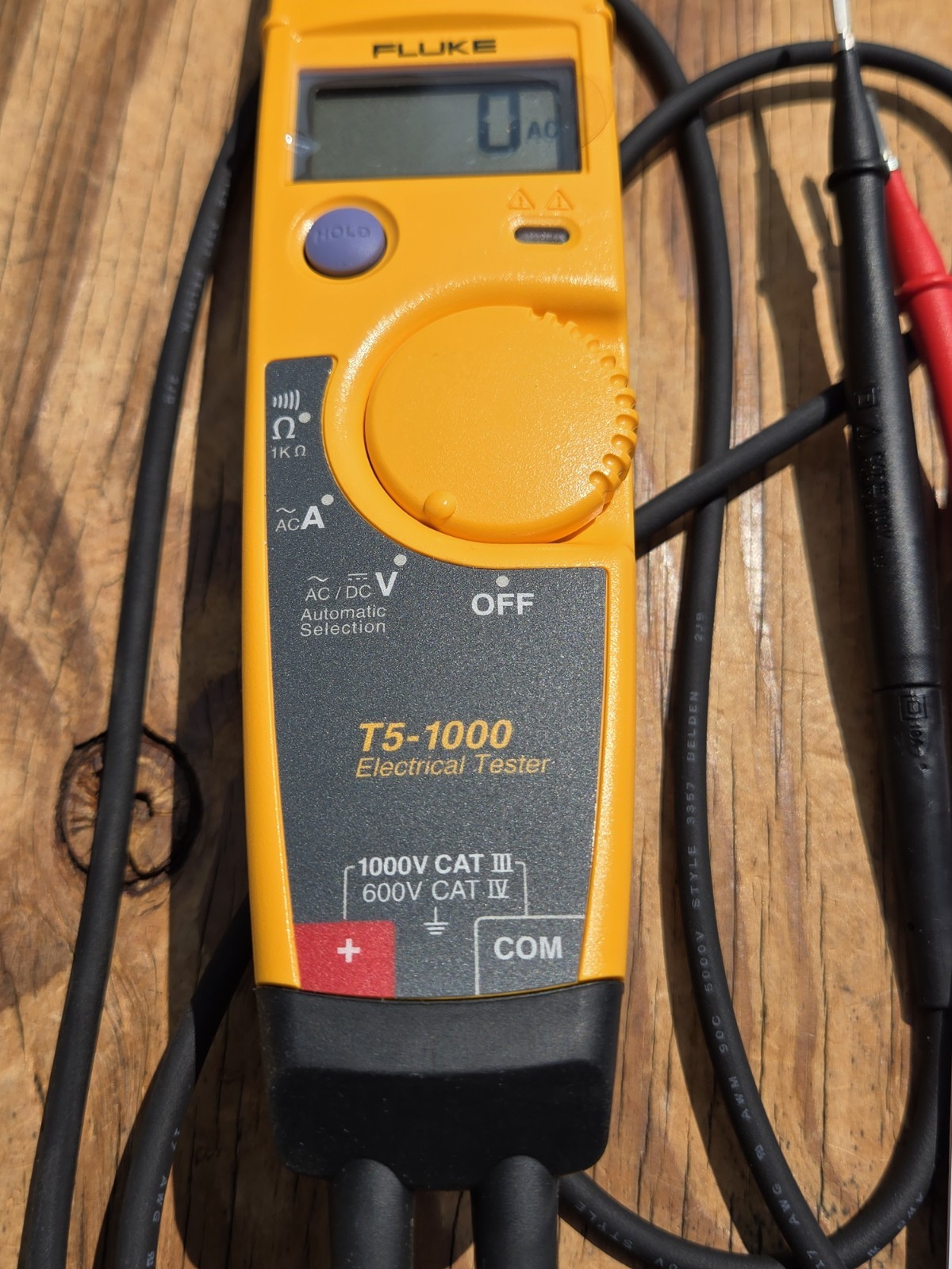 NOS FLUKE T5-1000 Electrical Tester Current Voltage Continuity 1000V NEW