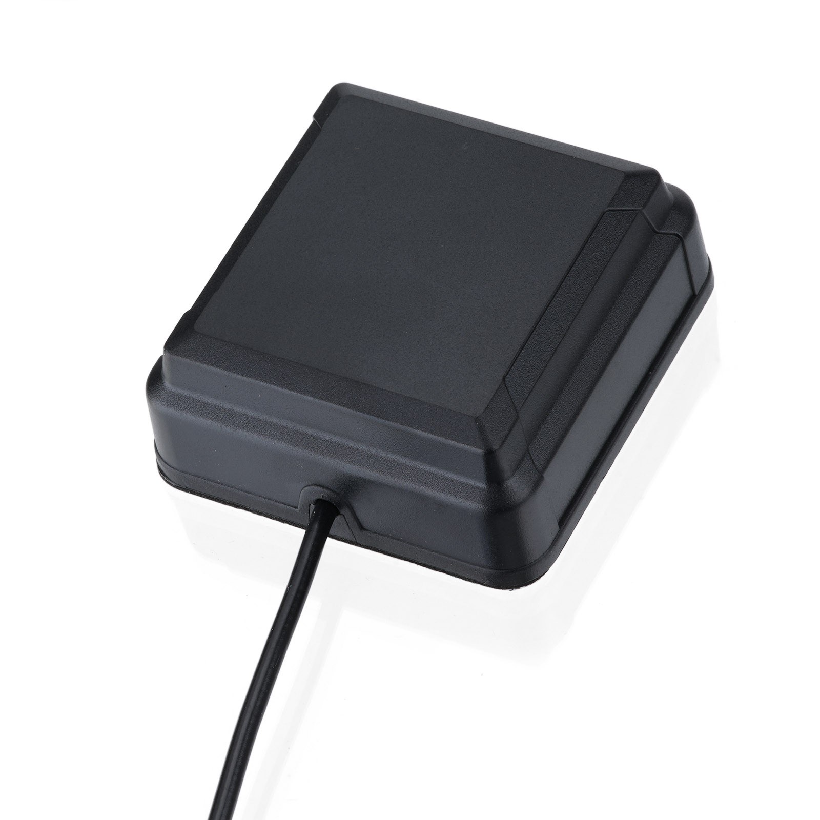 Quad-System GNSS Antenna SMA,GPS/BeiDou…for Vehicle,Drone,Marine &IoT Tracking