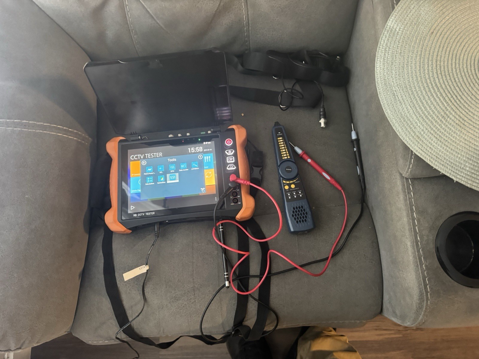 HD CCTV Tester 8″ Touchscreen 2048×1536 IP HDMI TVI AHD CVI CVBS PTZ Cable