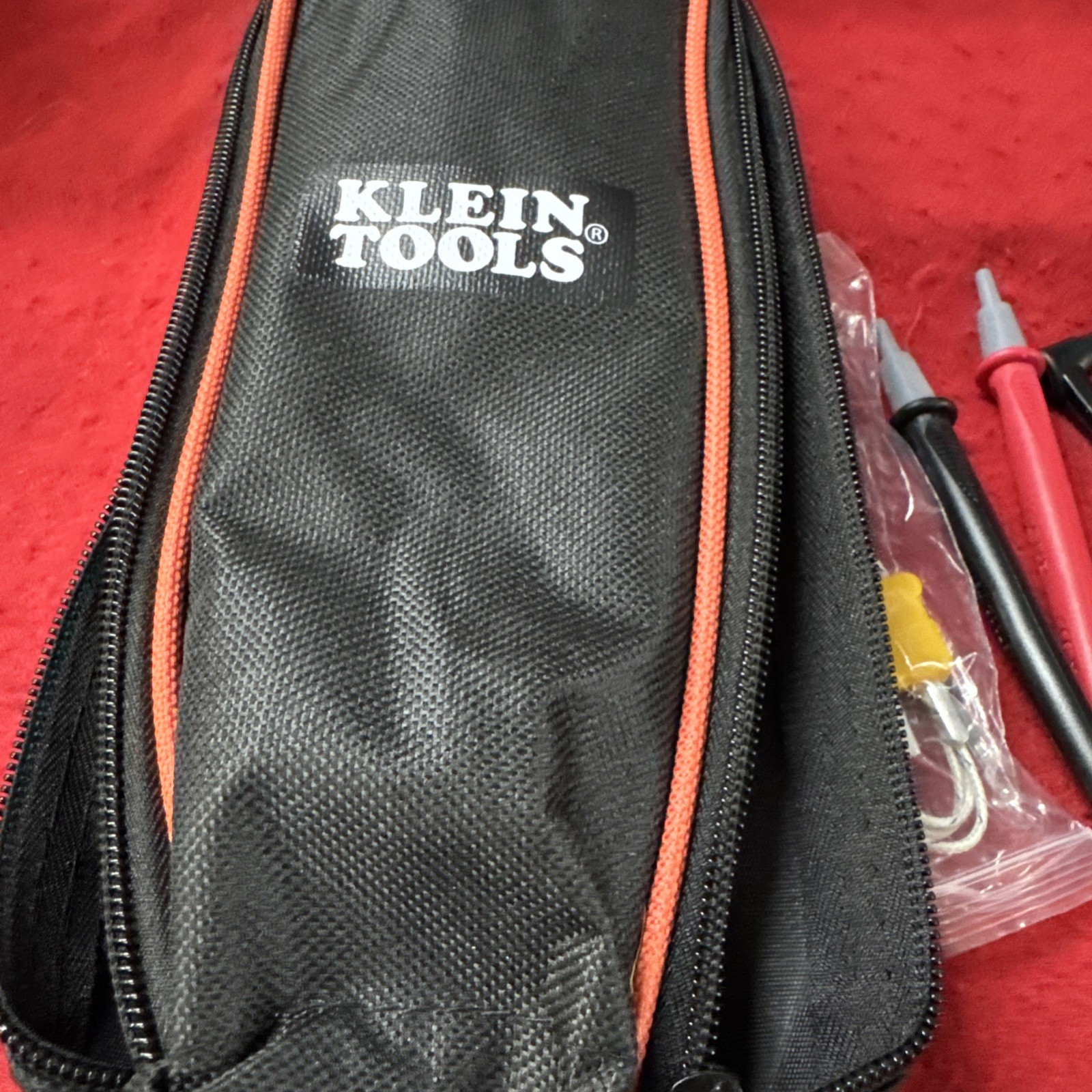 Klein Tools CL445 True RMS Clamp Meter Multimeter 600A 600V 6000 Count CAT IV