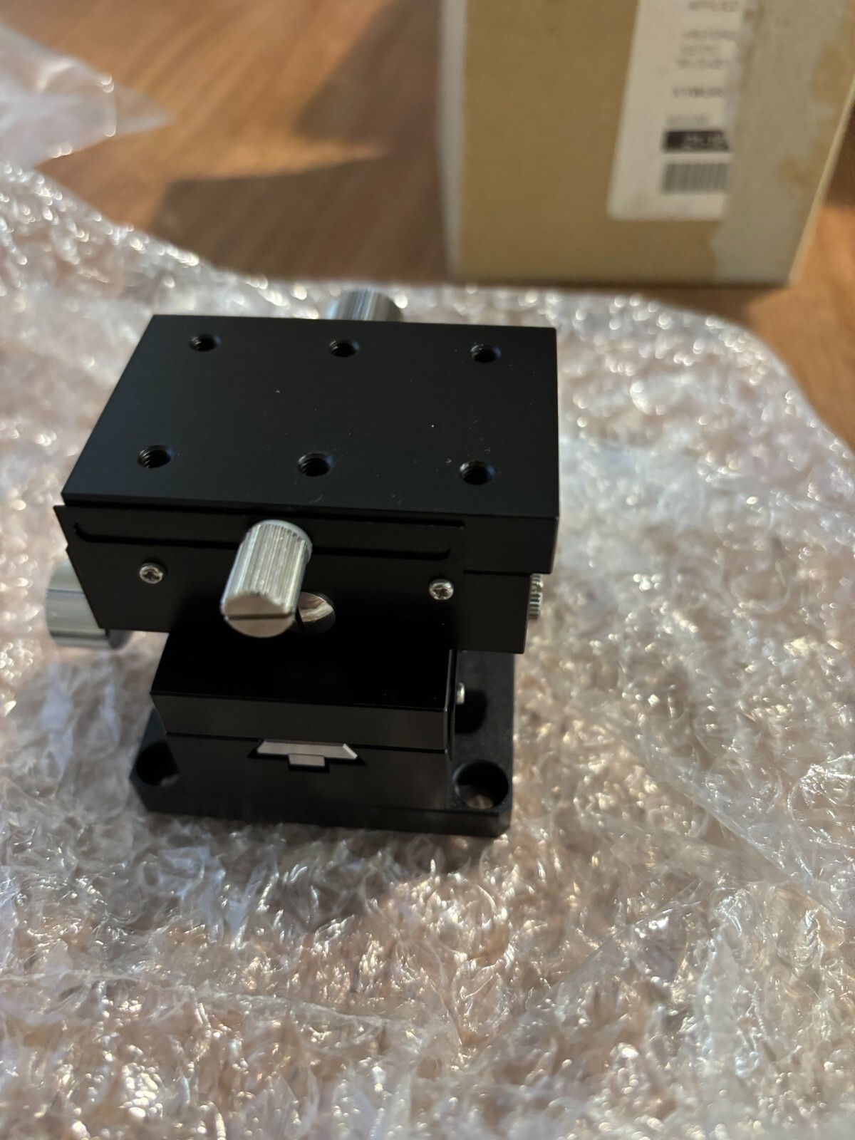 Manual XY-Axis Stages Rectangular Dovetail, Rack and Pinion, High Accuracy, XYWG