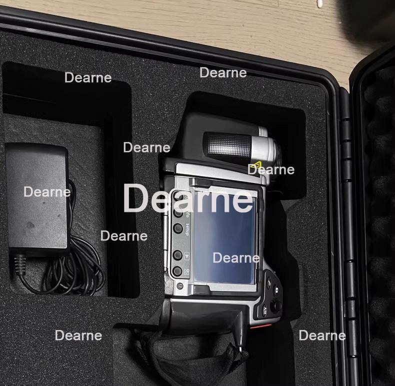 FLIR T250 Thermal Imager Autofocus Test