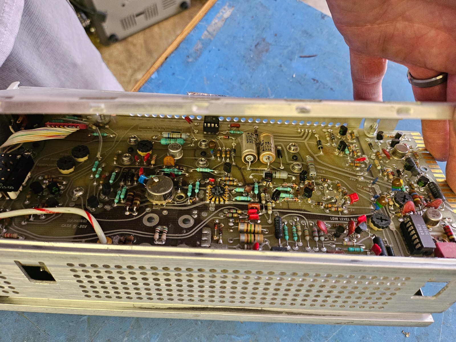 Tektronix PG-502 Pulse Generator – Has output, needs some work, sold AS-IS