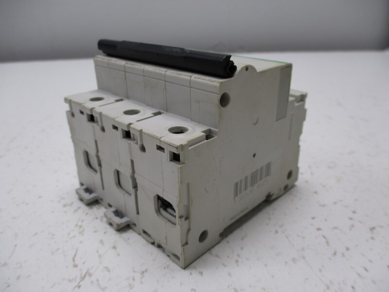 SCHNEIDER ELECTRIC C120H-C16 16A 415V UNMP