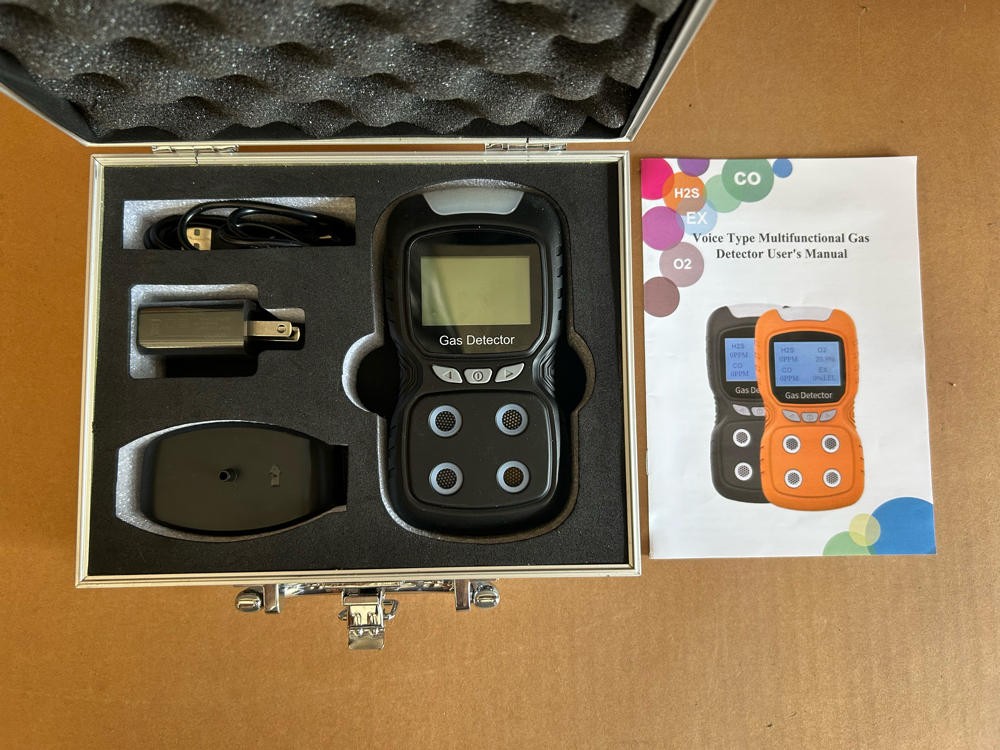 Voice Type PLT840 Orange Multifunctional Gas Detector