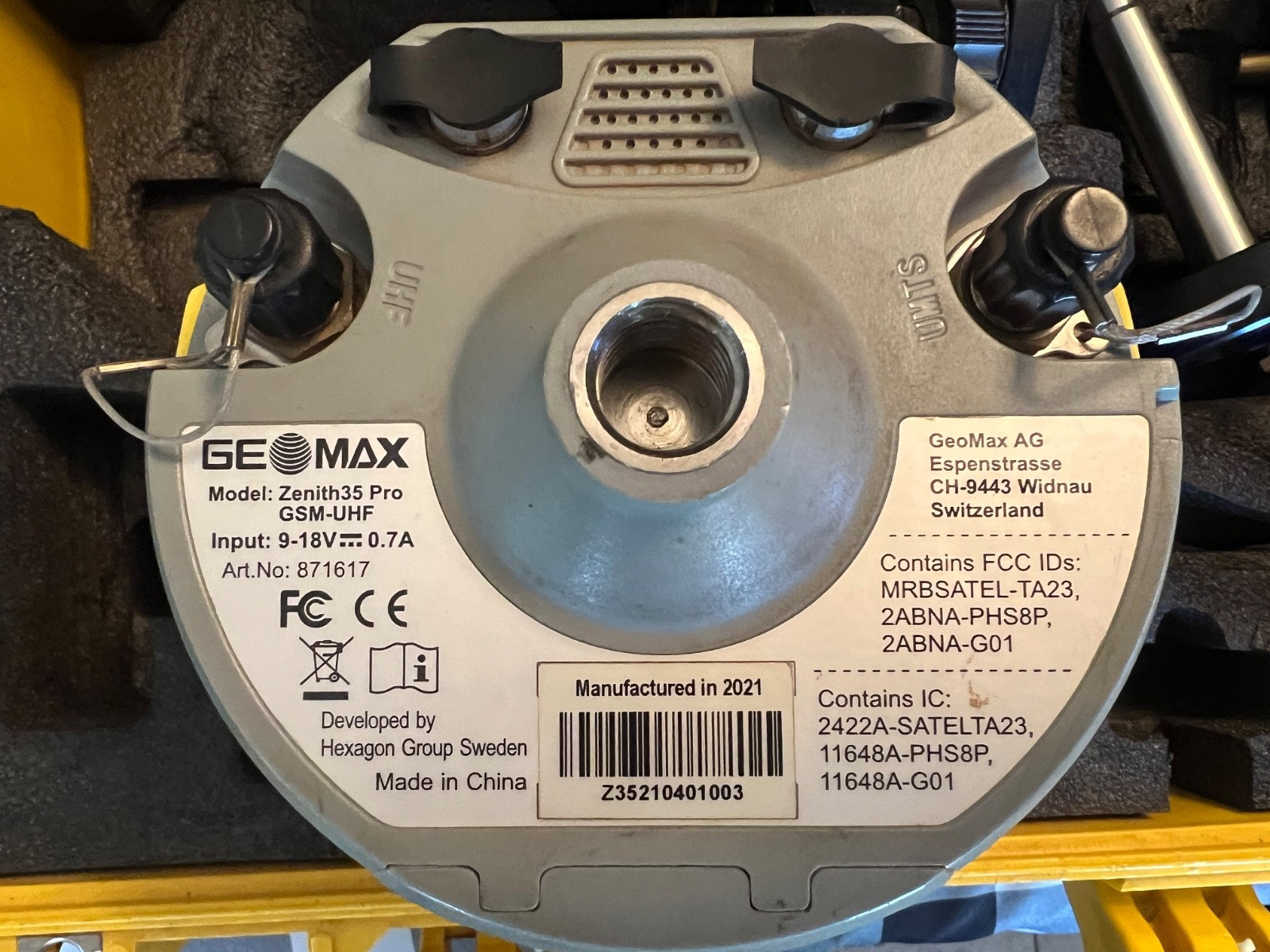 GeoMax Zenith 35 Pro Base and Rover GSM-UHF and Carlson Surveyor 2 Controller