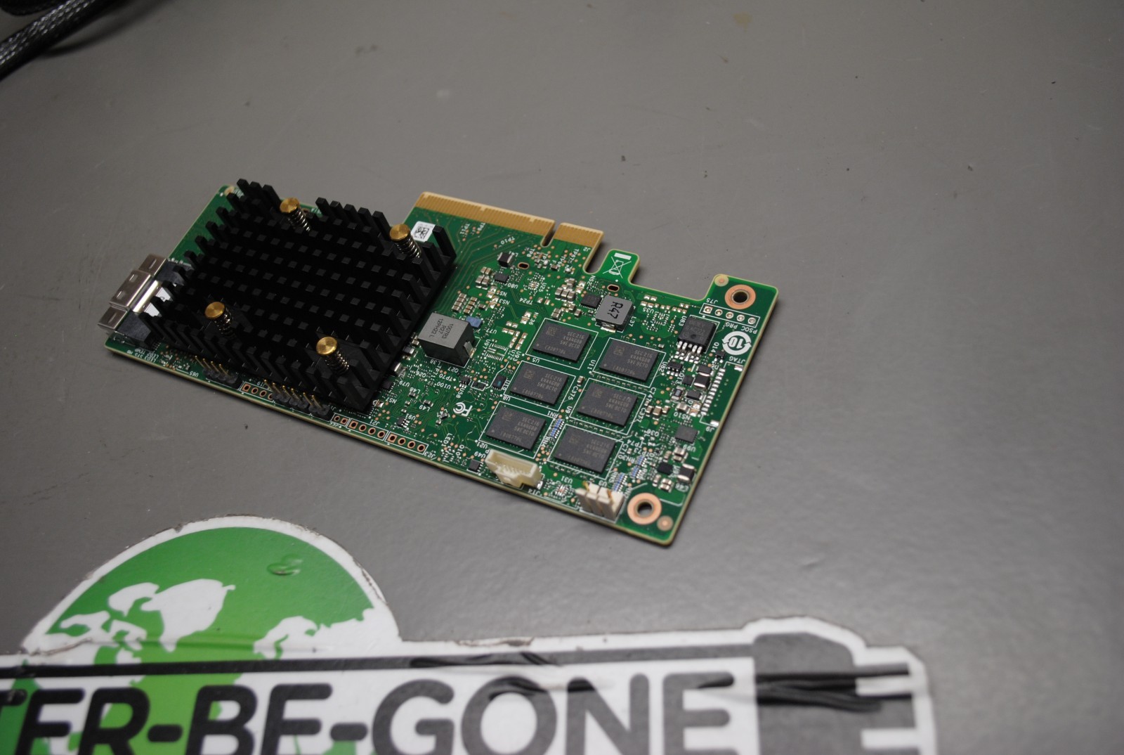 BROADCOM 05-50077-01 MegaRAID 9560-8i RAID Controller PCI-Express 4.0 FREE SHIP