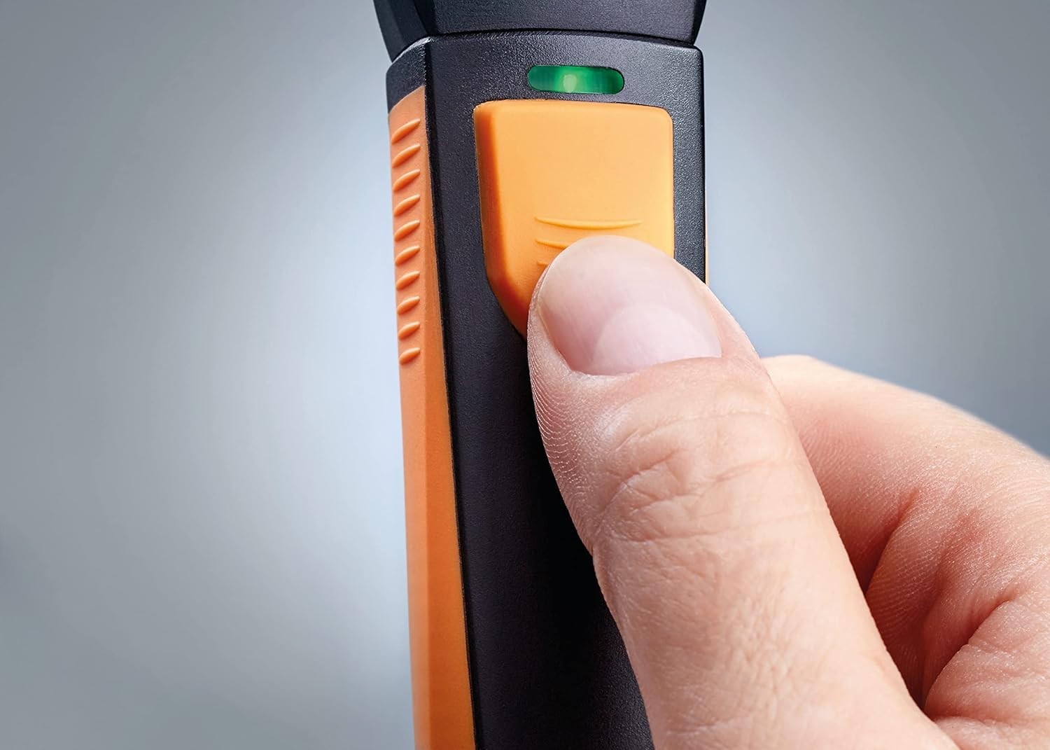 Handheld Anemometer Metal Plastic 15-inch Extendable Bluetooth HVAC airflow