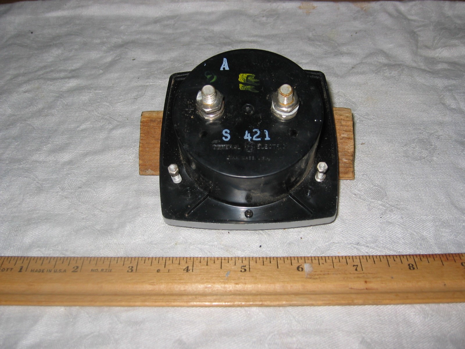 General Electric A-C Amperes Gauge 0-5 approx. 3.5″