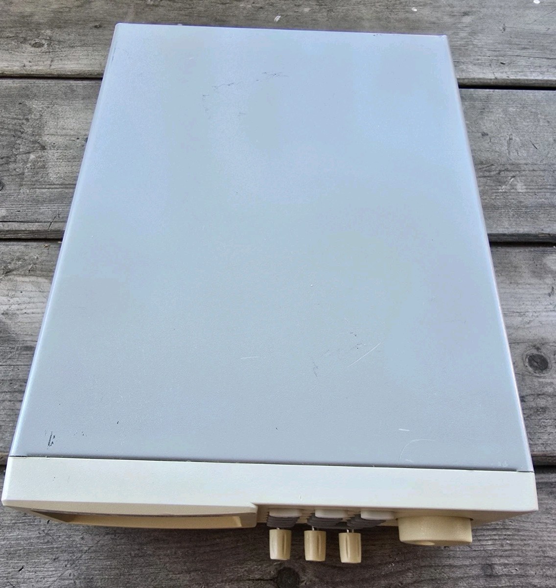 GW Instek PSP-2010 0-20V, 0-10A DC Power Supply