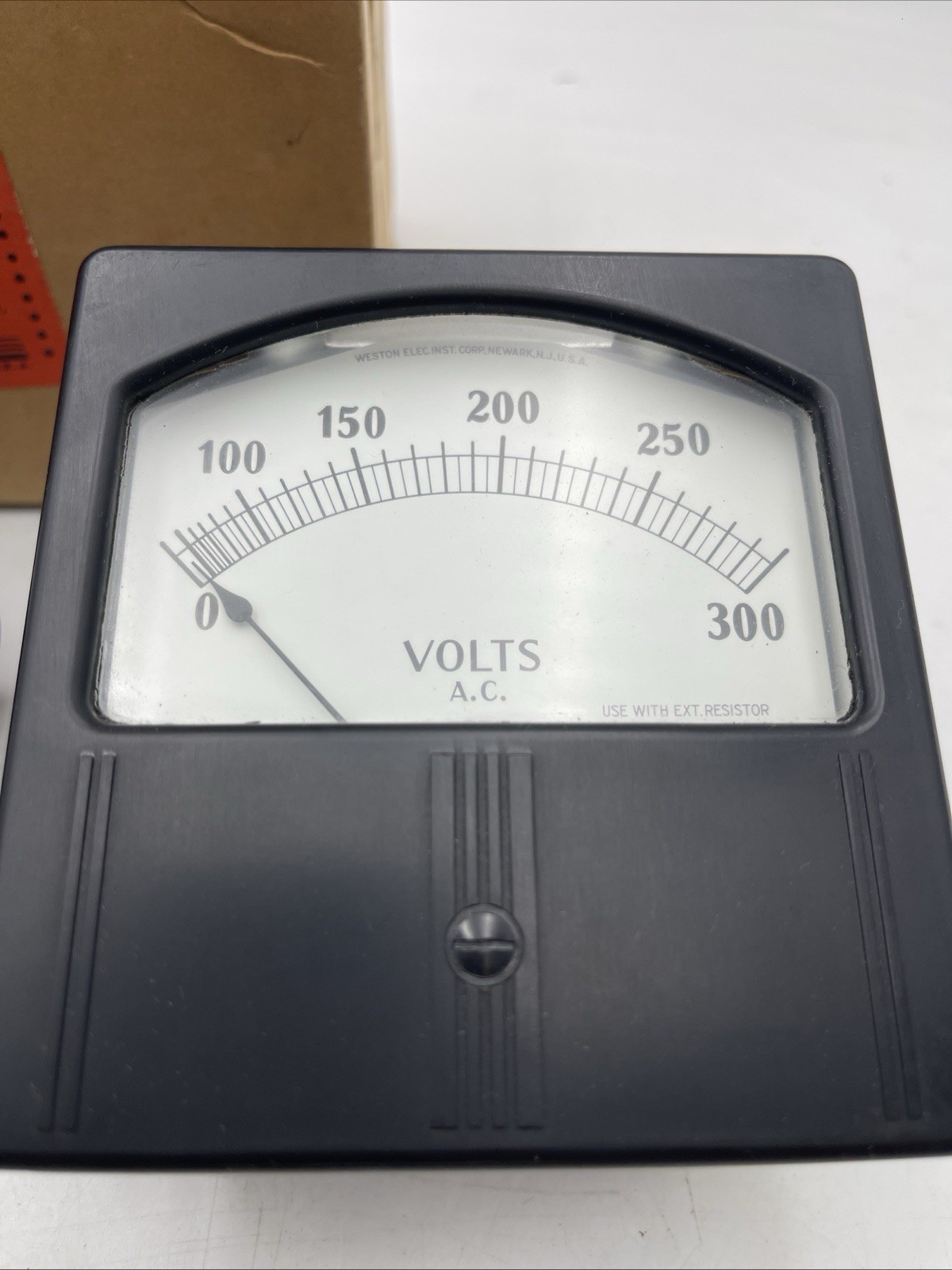 Antique Weston Model 744 Panel Rectangular A-C Voltmeter Range 300 Volts-21282!!