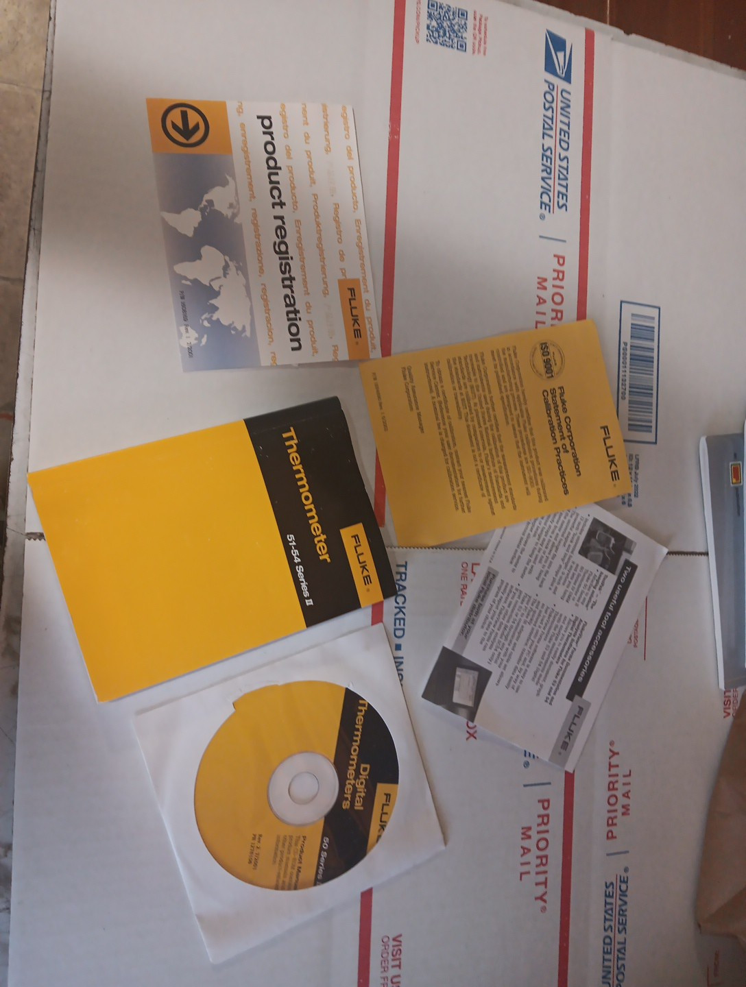 FLUKE 51-54 Series II Thermometer ‘User’s Manual’ English Version