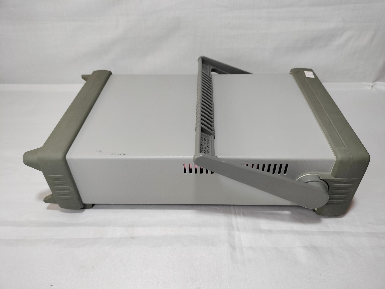 HP Agilent 53131A Universal Counter 225MHz S/N:MY40014344 Made in Malaysia