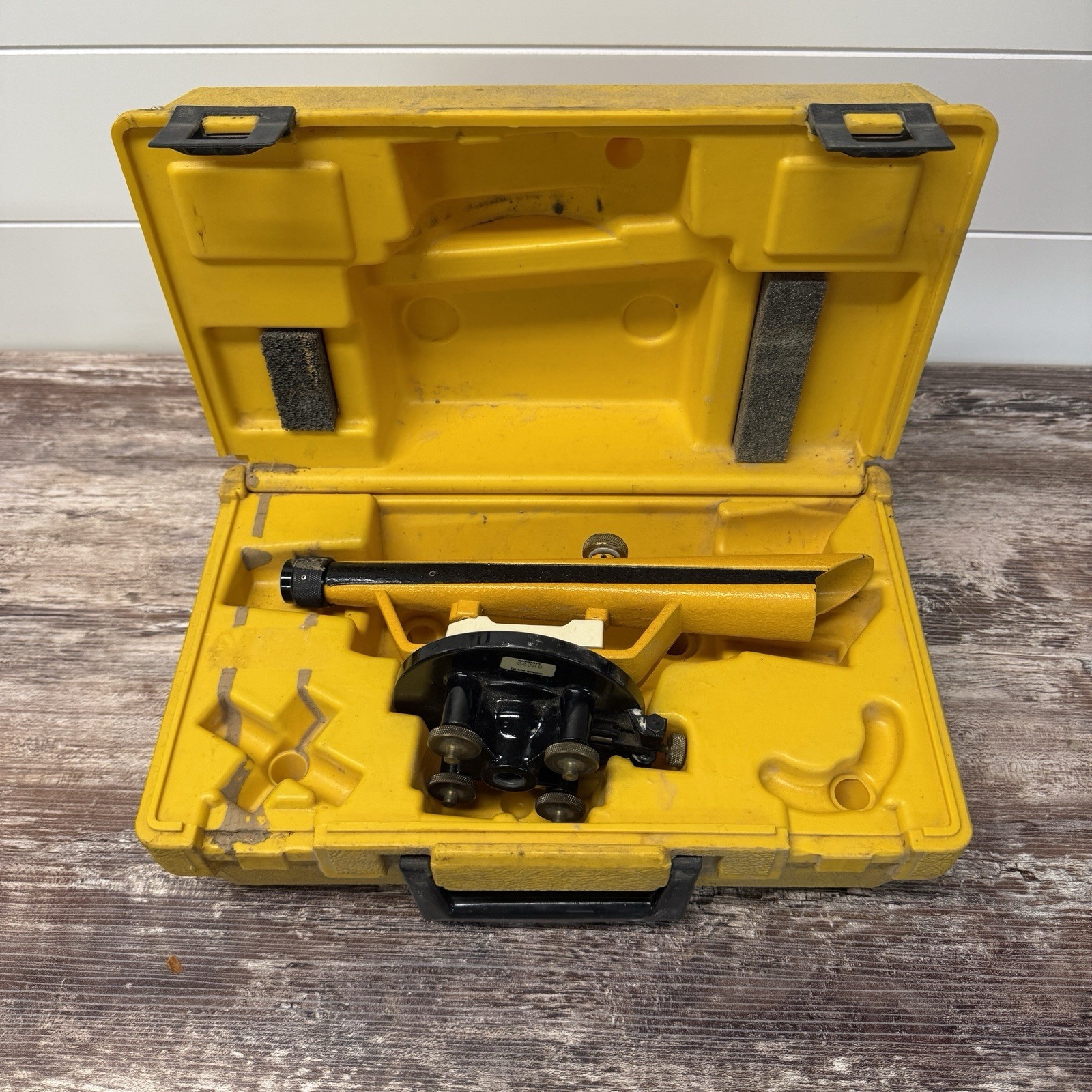 Berger Instruments Model 190B Transit Level & case SURVEYOR TOOL CLEAR OPTICS