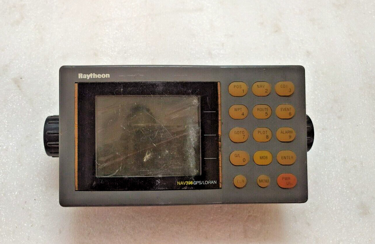 RAYTHEON NAV 398 Marine Location Plotter Boating Navigation Display
