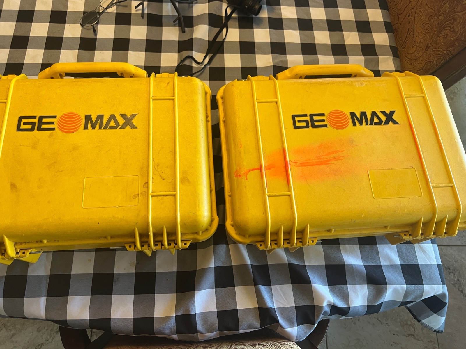 GeoMax Zenith 35 Pro Base and Rover GSM-UHF and Carlson Surveyor 2 Controller