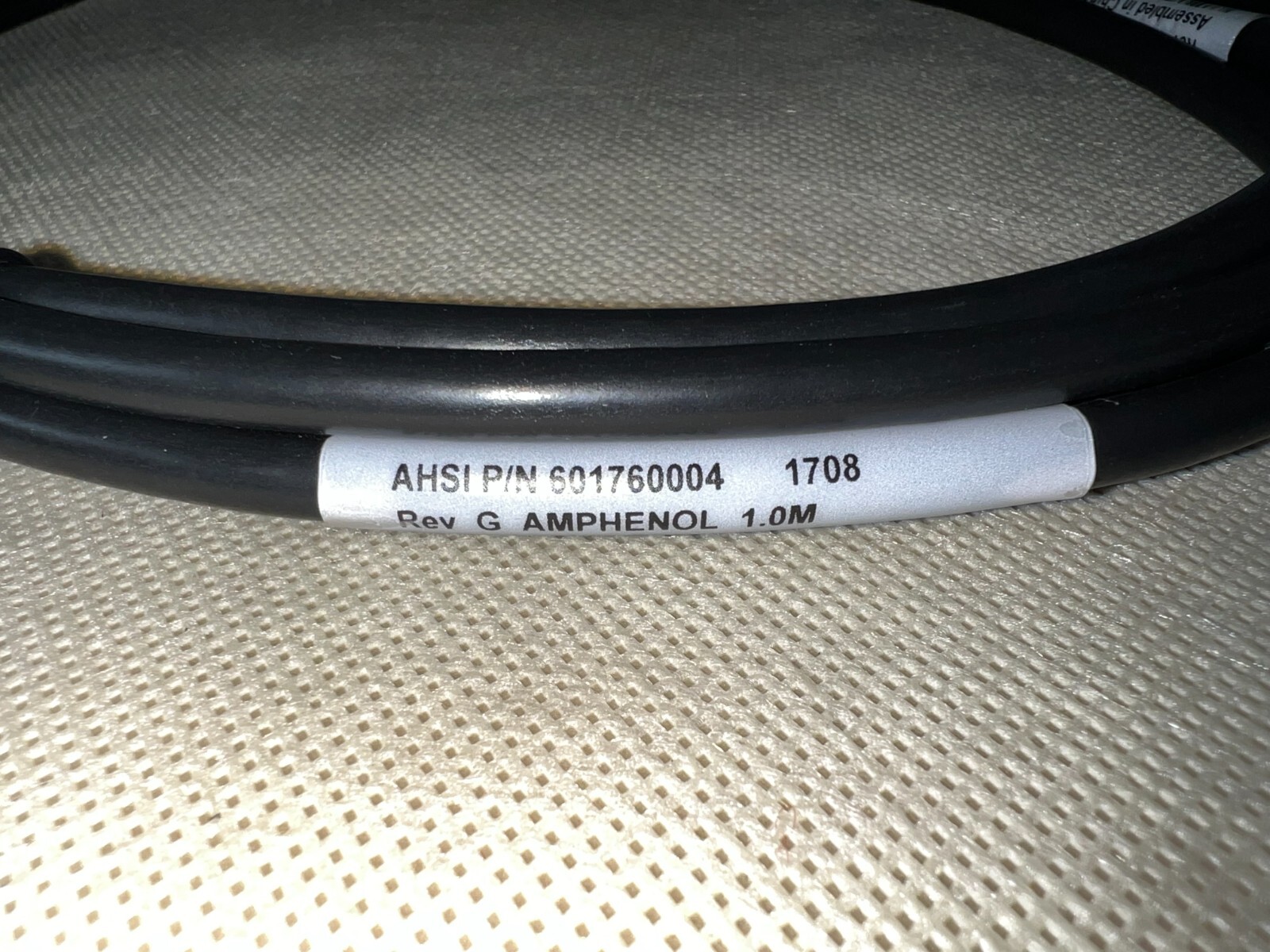 Amphenol 601760004 12Gb HD Mini-SAS Cable Assembly