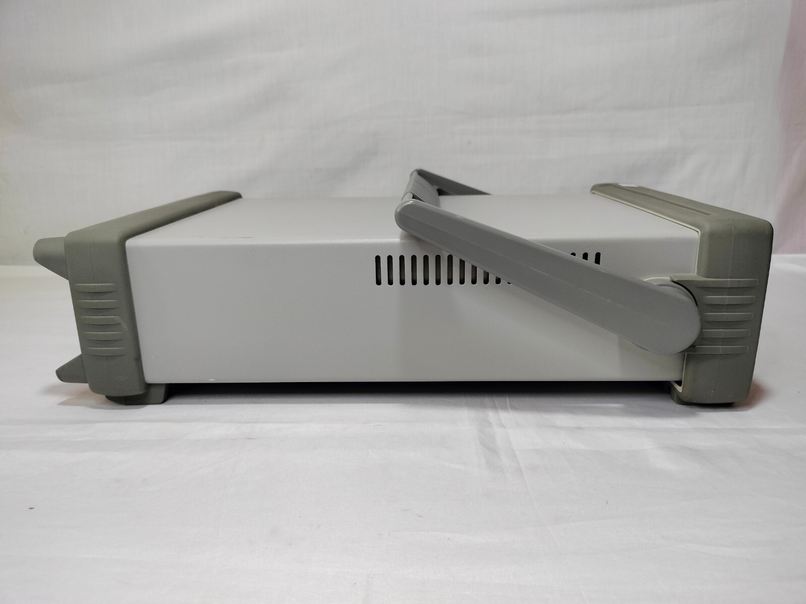 HP Agilent 53131A Universal Counter 225MHz S/N:MY40014344 Made in Malaysia
