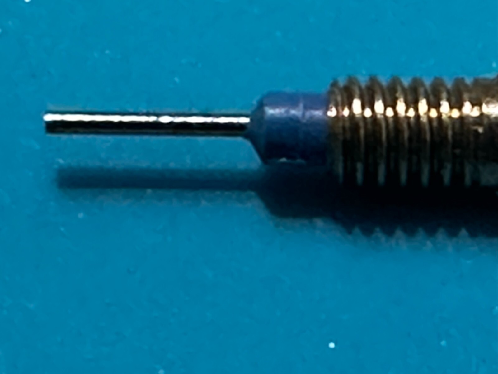 Tektronix 206-0265-10 Probe Tip for P6131 and P6136 tip-clear/tail-blue