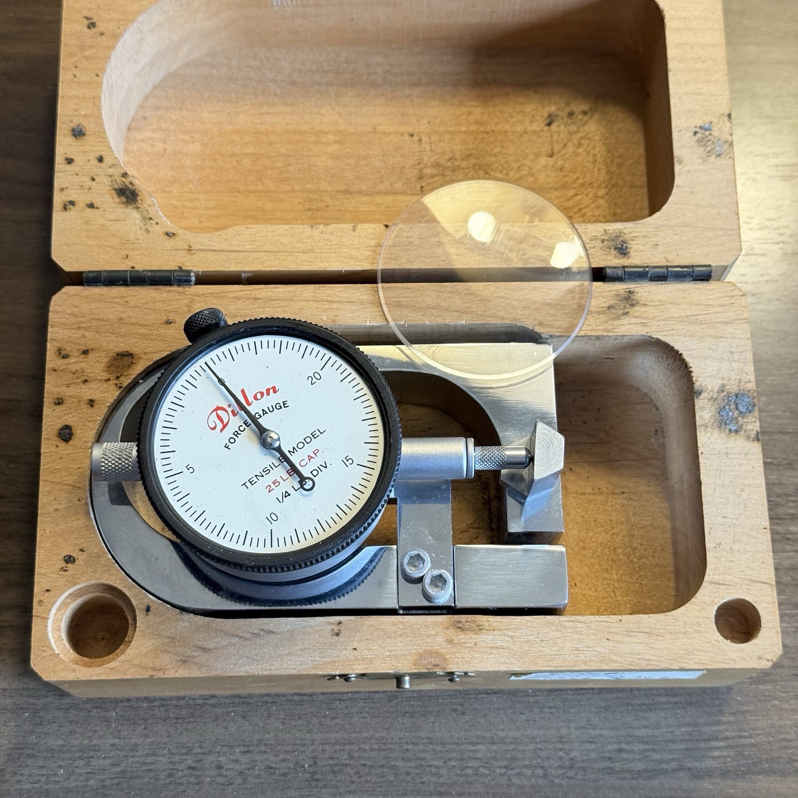 Dillon Force Gauge Tensile Model 25lb Capacity 1/4lb Divisions