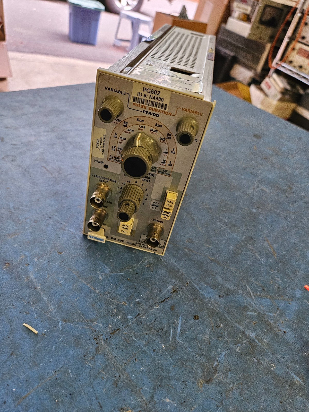 Tektronix PG-502 Pulse Generator – Has output, needs some work, sold AS-IS