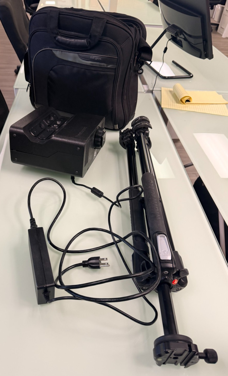 Matterport Pro MC200 3D Camera + Charging Cord and Tripod