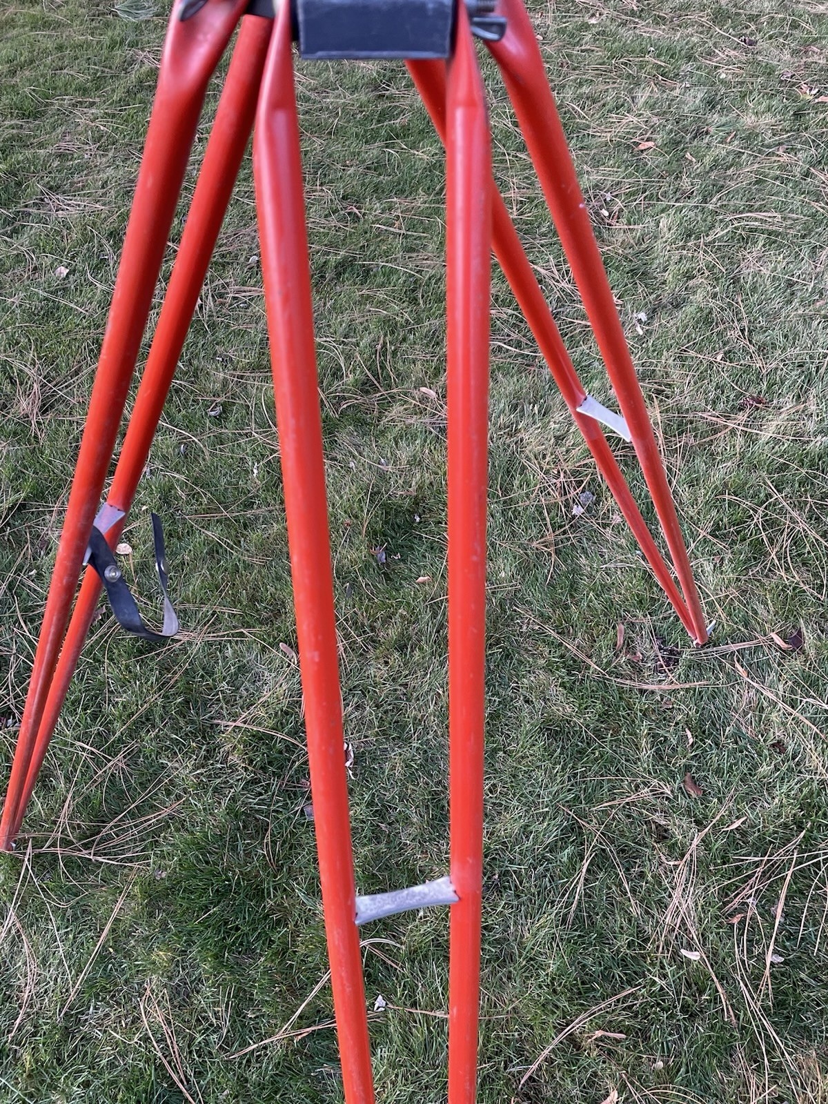 Vintage David White Orange Metal Surveying Surveyor TRIPOD Only Spiked Feet 5ft