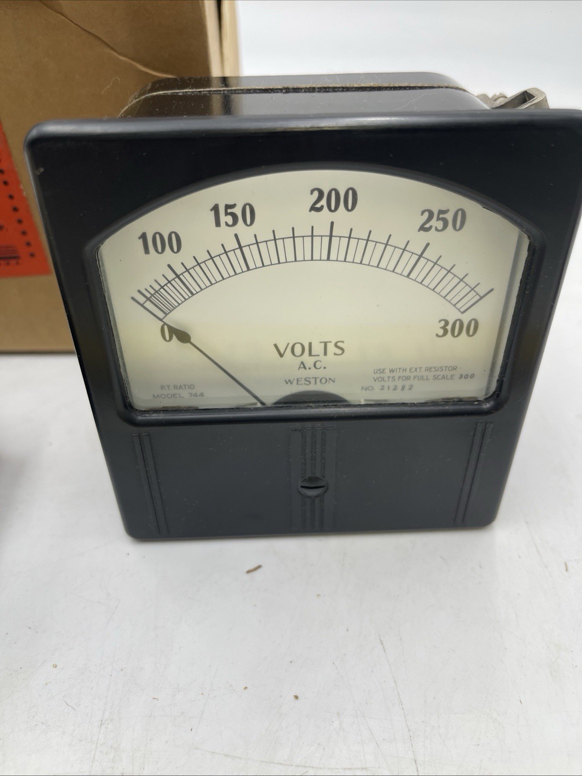 Antique Weston Model 744 Panel Rectangular A-C Voltmeter Range 300 Volts-21282!!