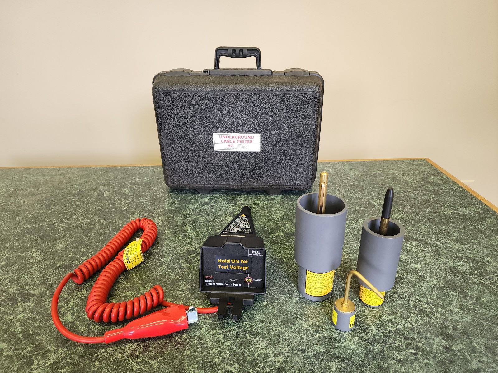 HD Electric Company HDE UCT-8 8kVDC Underground Cable Tester – USED