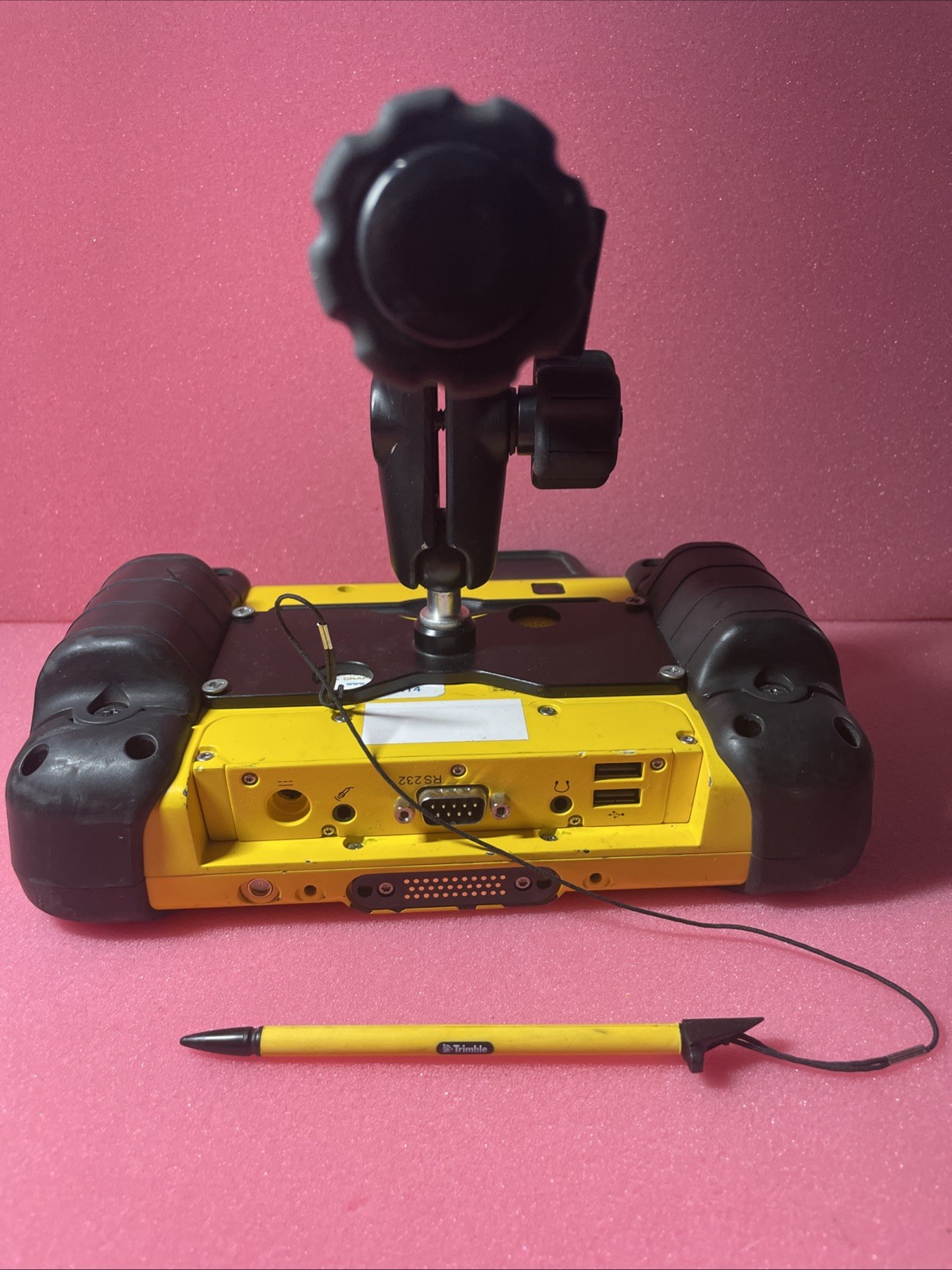 TRIMBLE YUMA TABLET 7IN MULTI TOUCHSCREEN GPS RUGGED WITH ADJUSTABLE CLAMP
