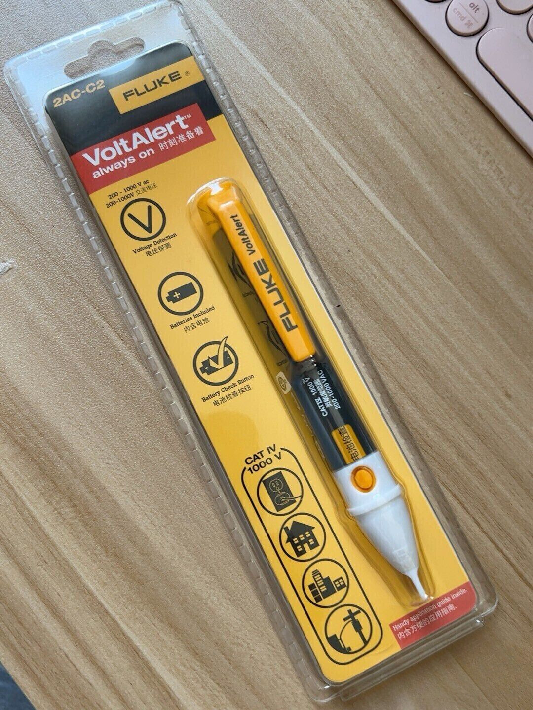 FLUKE 2AC-C2 VoltAlert Non-Contact Voltage Pen AC200-1000v Detector Tester Meter