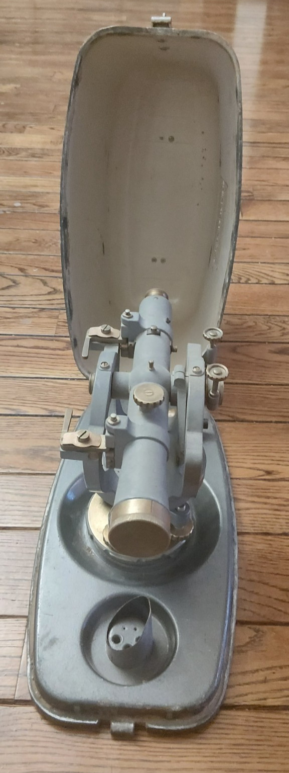 1960s VINTAGE DAVID WHITE INSTRUMENTS LAND SURVEYOR TRANSIT KIT w/ CASE