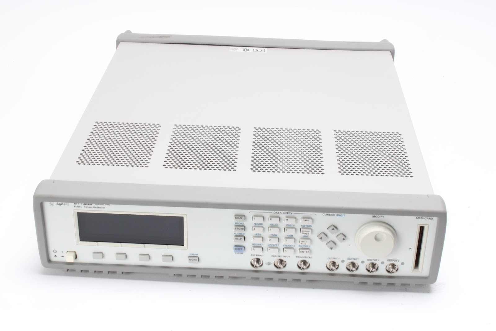 Agilent 81130A 400/660 MHz Pulse/Pattern Generator With 2x 81132A Output Cards