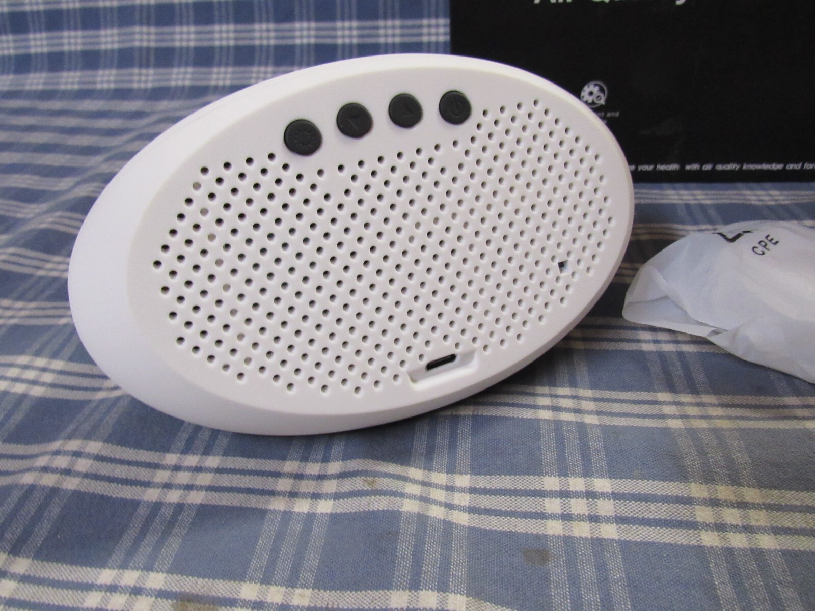 Rozoroo 12-in-1 Portable Air Quality Monitor CO2 PM1.0 HCHO (Open Box) FREE SHIP