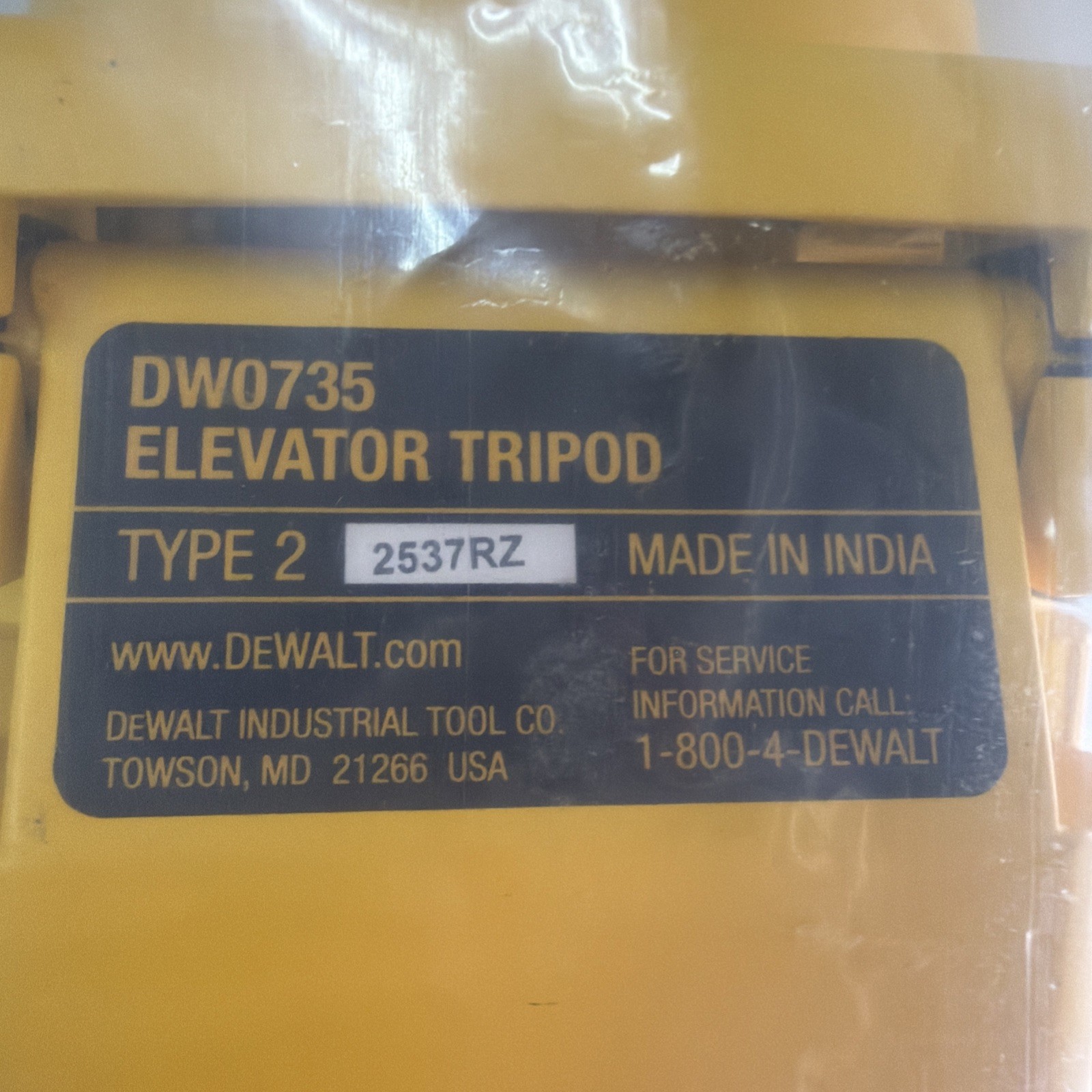 Dewalt DW0735 , 5/8 In. Elevated Construction Tripod Type 2 , New Open Box