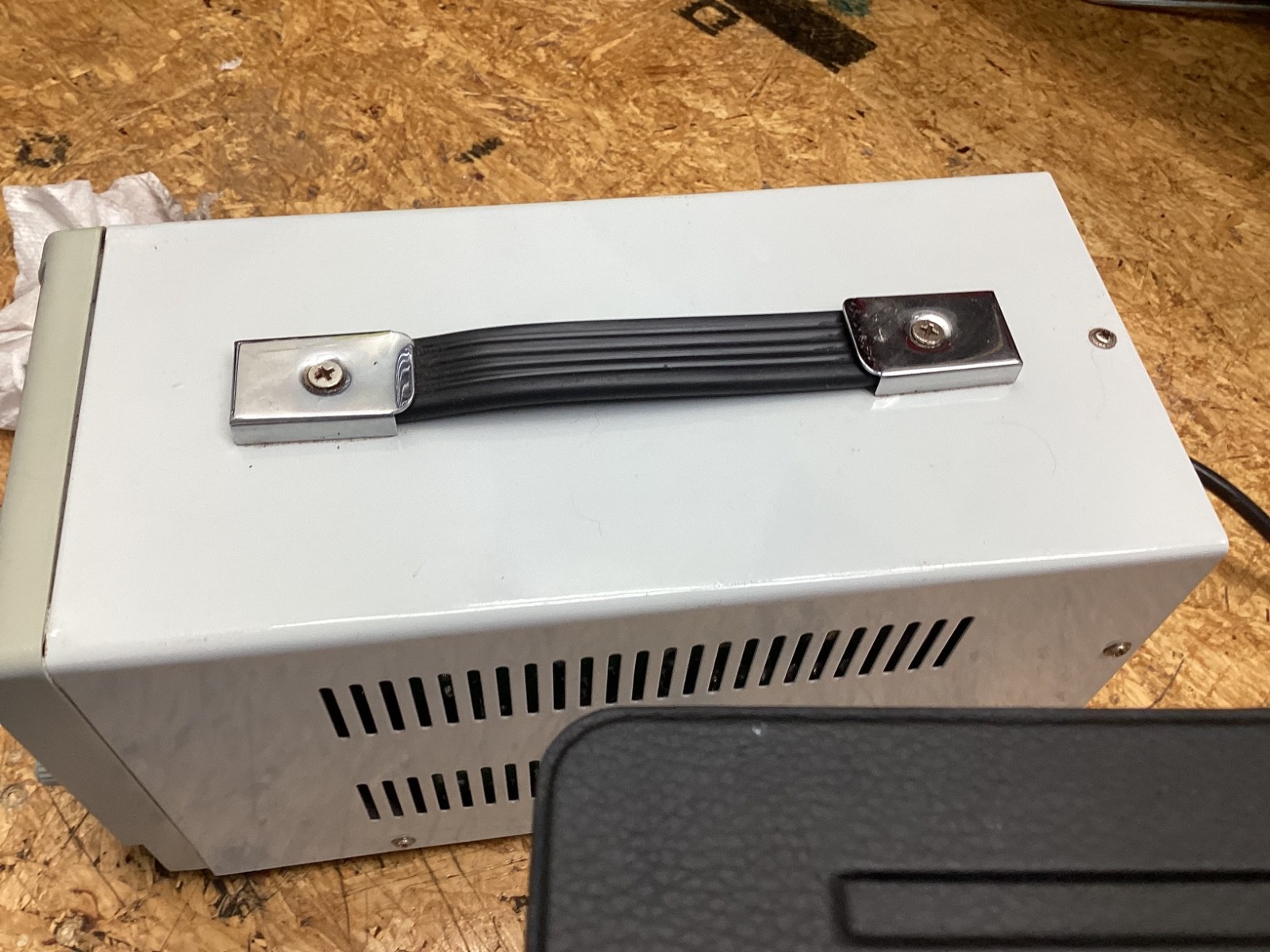 MasTech Model: GPS-1850D DC Power Supply. 0 – 18V 0 – 5A, Excellent Condition