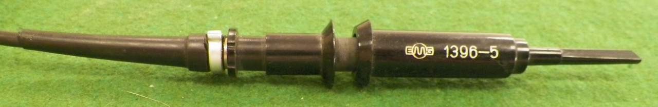 100 MHz ; 1:10 ratio ; Type : 1396-5 ; EMG (Hungary) Measuring Head_[=T=]